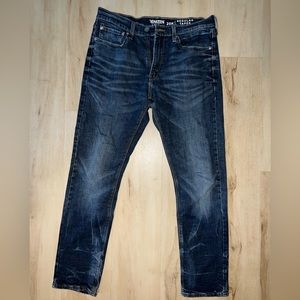 Levi’s Denizen 208 Jeans Regular Taper Fit